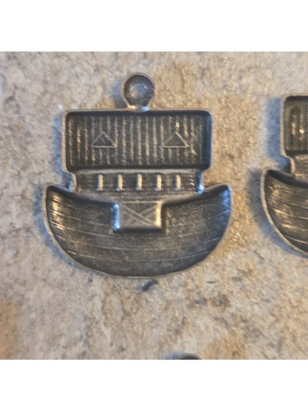 19 Noah's Ark Charms Silver and Gold-Toned 1 3/8 and 5/8 inch Wide NEW